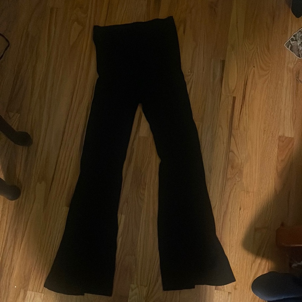 Abercrombie and fitch sweater flare leg with slit pant